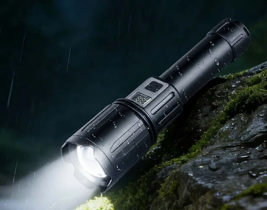 Krachtige LED-zaklamp van aluminiumlegering
